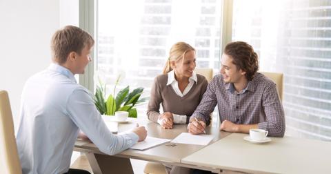 getting a mortgage without a credit score