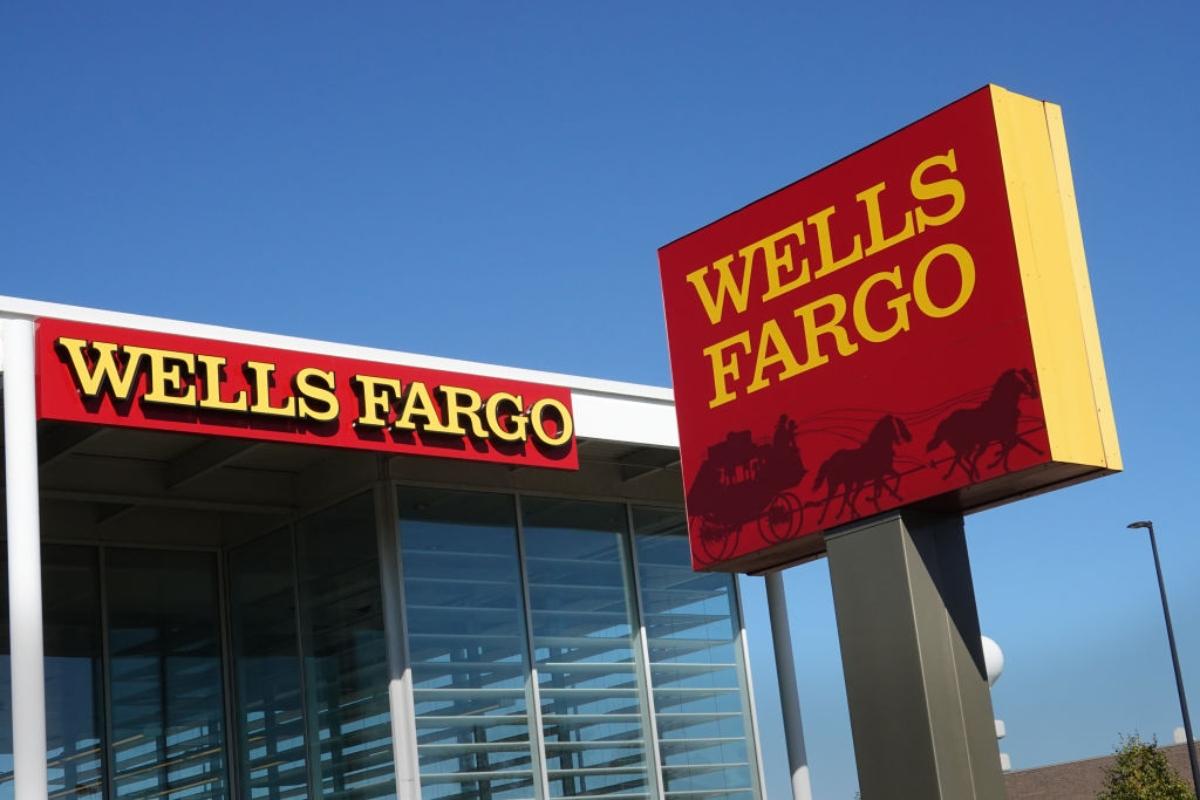 How To Put Travel Notice On Wells Fargo App